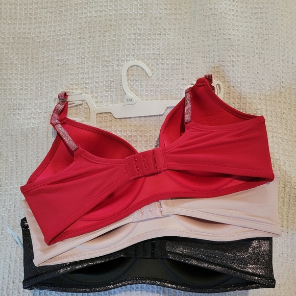 Wild Dream Wire-Free Bra Set - Black, Red, Cream - Picture 5 of 9